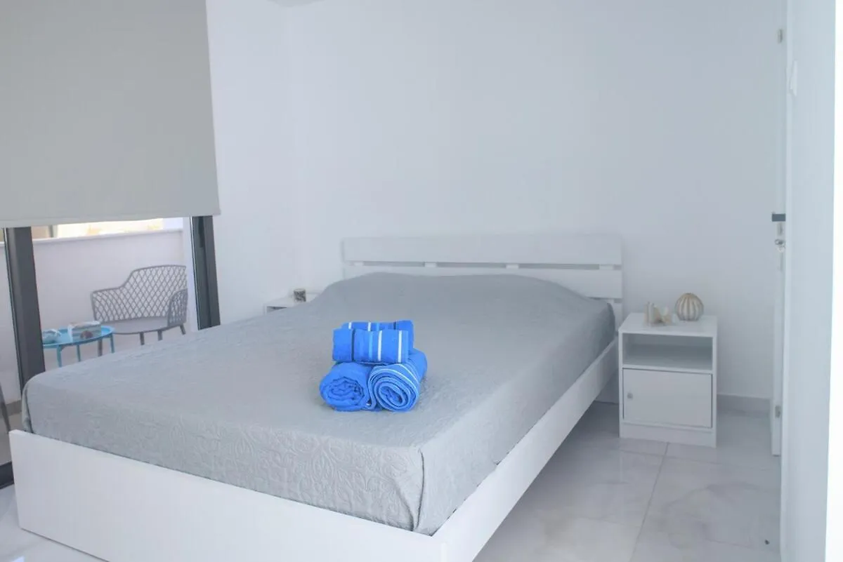 Elegant Penthouse In City Centre Larnaca Cyprus